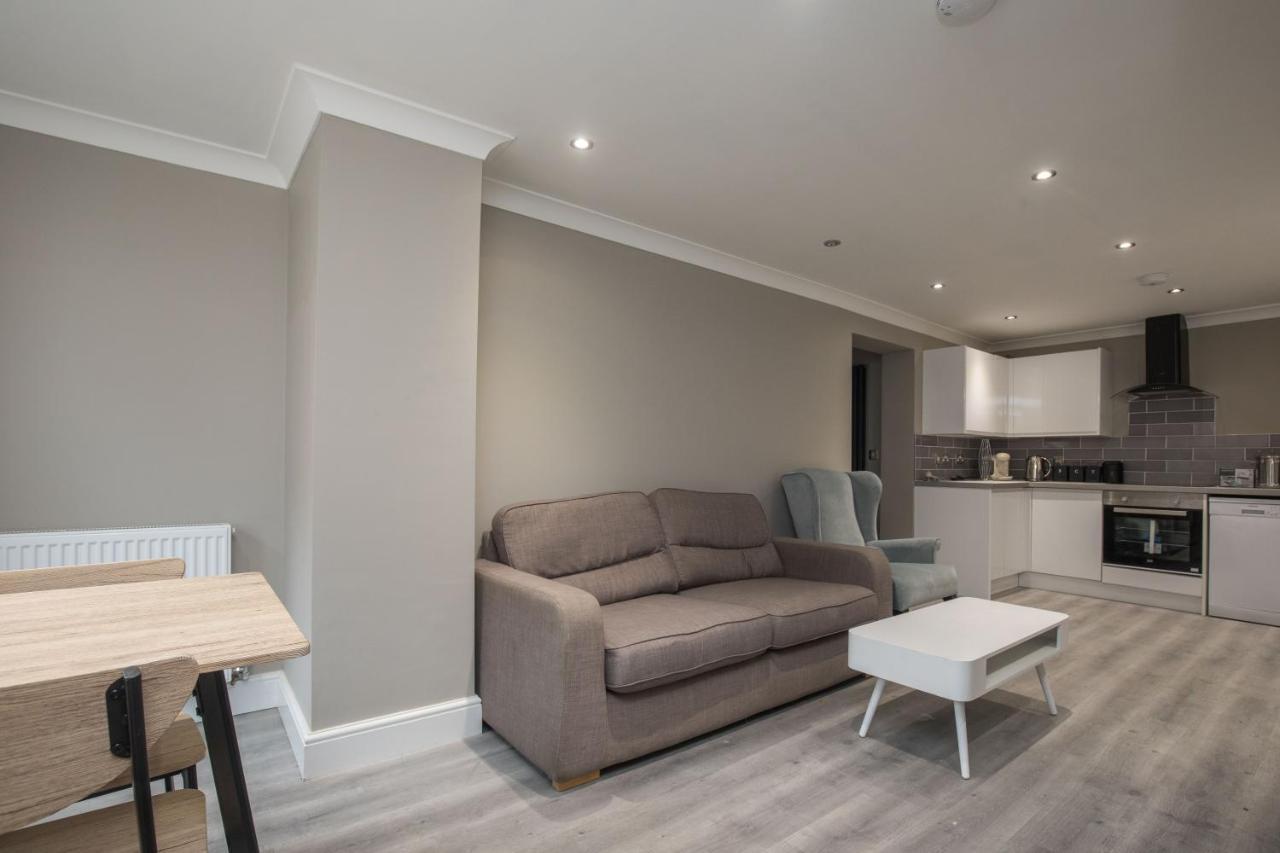 Riverside Central Kingston Flat 1B Surbiton Экстерьер фото